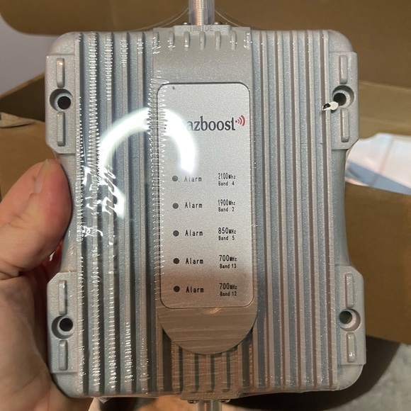 Amazboost Cell Phone Booster for Home -up to 2 500 SQ FT Cell Signal A1 - Picture 5 of 9